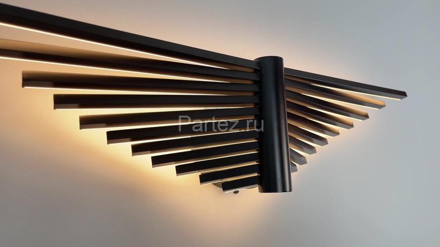 Настенный светильник Favourite 4381-1W