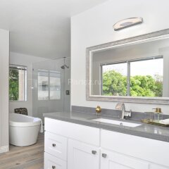 Настенный светильник Elektrostandard MRL LED 8W 1007 IP20 серебро