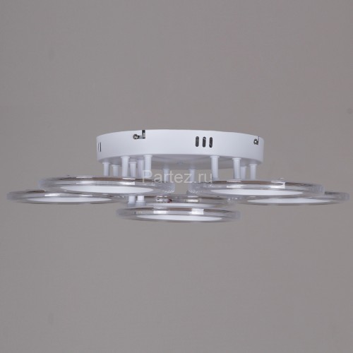 Потолочная люстра Reluce 09812-3.3-06A WH