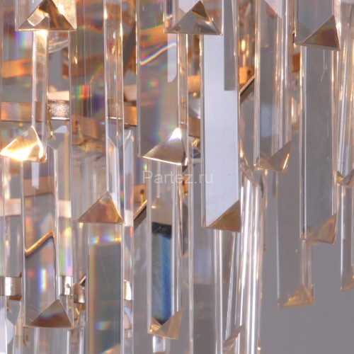 Потолочная люстра Reluce 09108-3.4-09