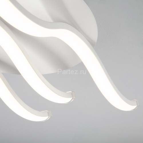 Настенно-потолочный светильник Eurosvet 90090/3 белый